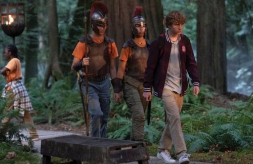 Персий Джексон и Олимпийцы второй сезон Персий Джексон и Олимпийцы 2